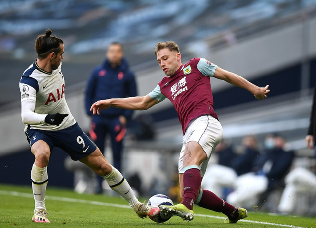 TA：巴萨上下都对梅西夜访诺坎普感到意外，他们无人参与此事