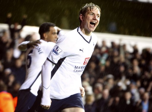 主教练生病离场！魔术主帅莫斯利本场能否回归成疑