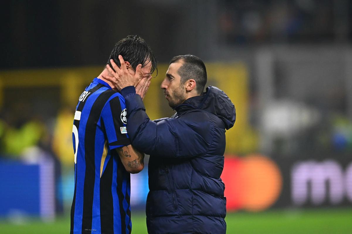 意甲半场：内雷斯双响，那不勒斯3-0亚特兰大