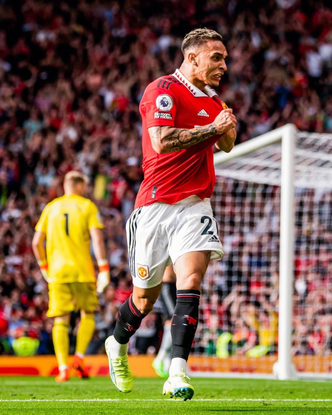 NBA：湖人加时不敌掘金 詹姆斯空砍准三双