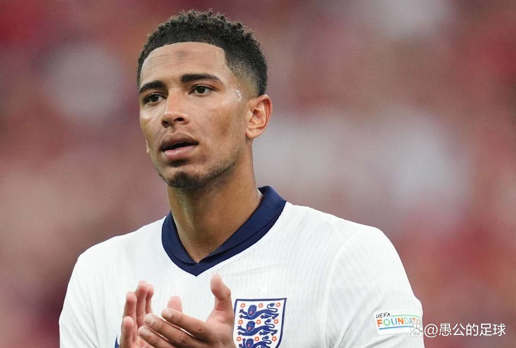 韩K2附加赛半场：巴萨尼破门，黄在闰送礼，富川2-0水原