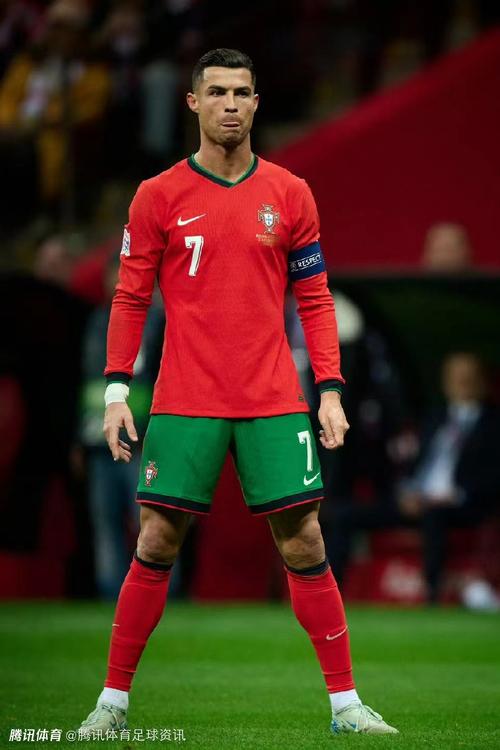 CBA季后赛前瞻：广东男篮冲击三连冠,