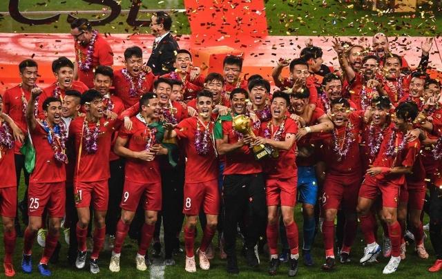 篮球NBA球员合约更新信息公开