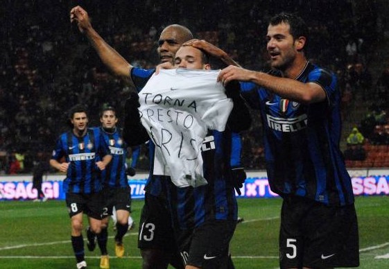 拯救球迷生命！FIFA官方：雷根斯堡队医诺伊金获公平竞赛奖（FIFA授予雷根斯堡队医诺伊金公平竞赛奖，因其抢救球迷生命）