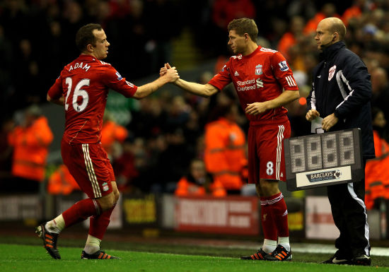 回馈家乡父老，河南队杨意林为后林村80岁以上老人发放礼品